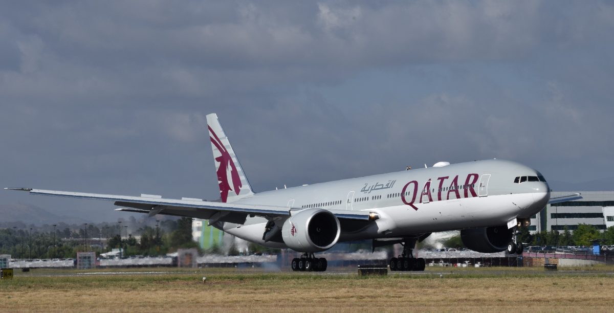 Qatar plane touches down