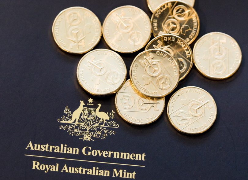 Royal Australian Mint, Qantas coin
