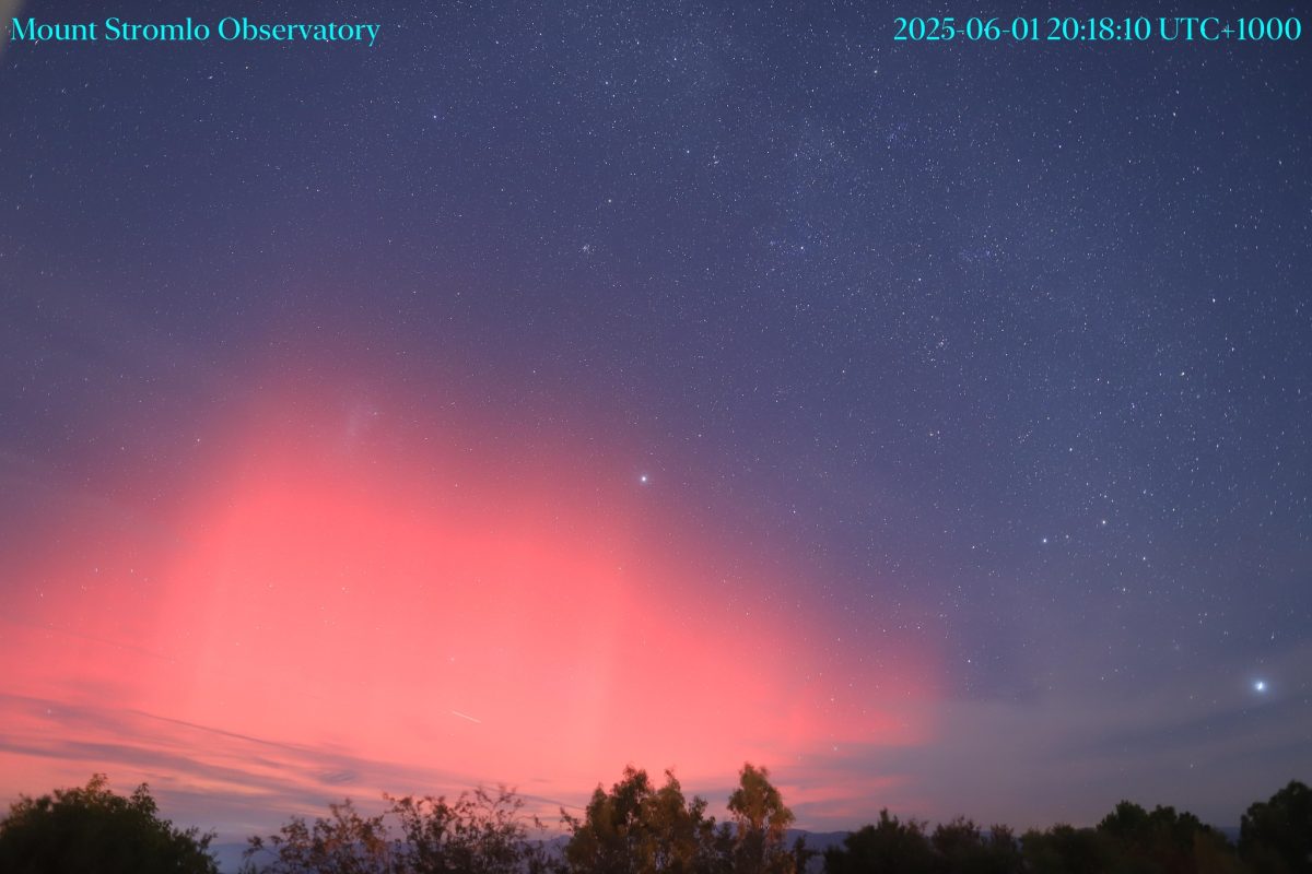 Aurora Australis from Mount Stromlo