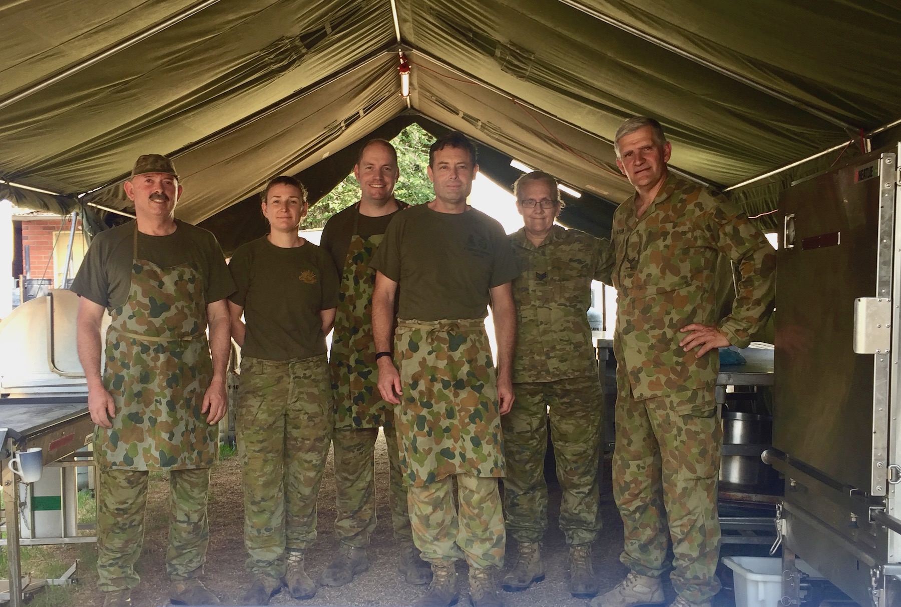 国防军的身影遍布在澳洲南海岸