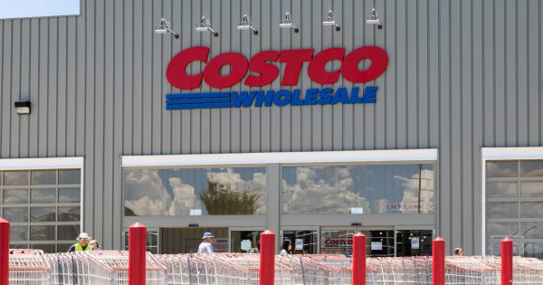 堪培拉青少年涉嫌在Costco袭击他人受到指控