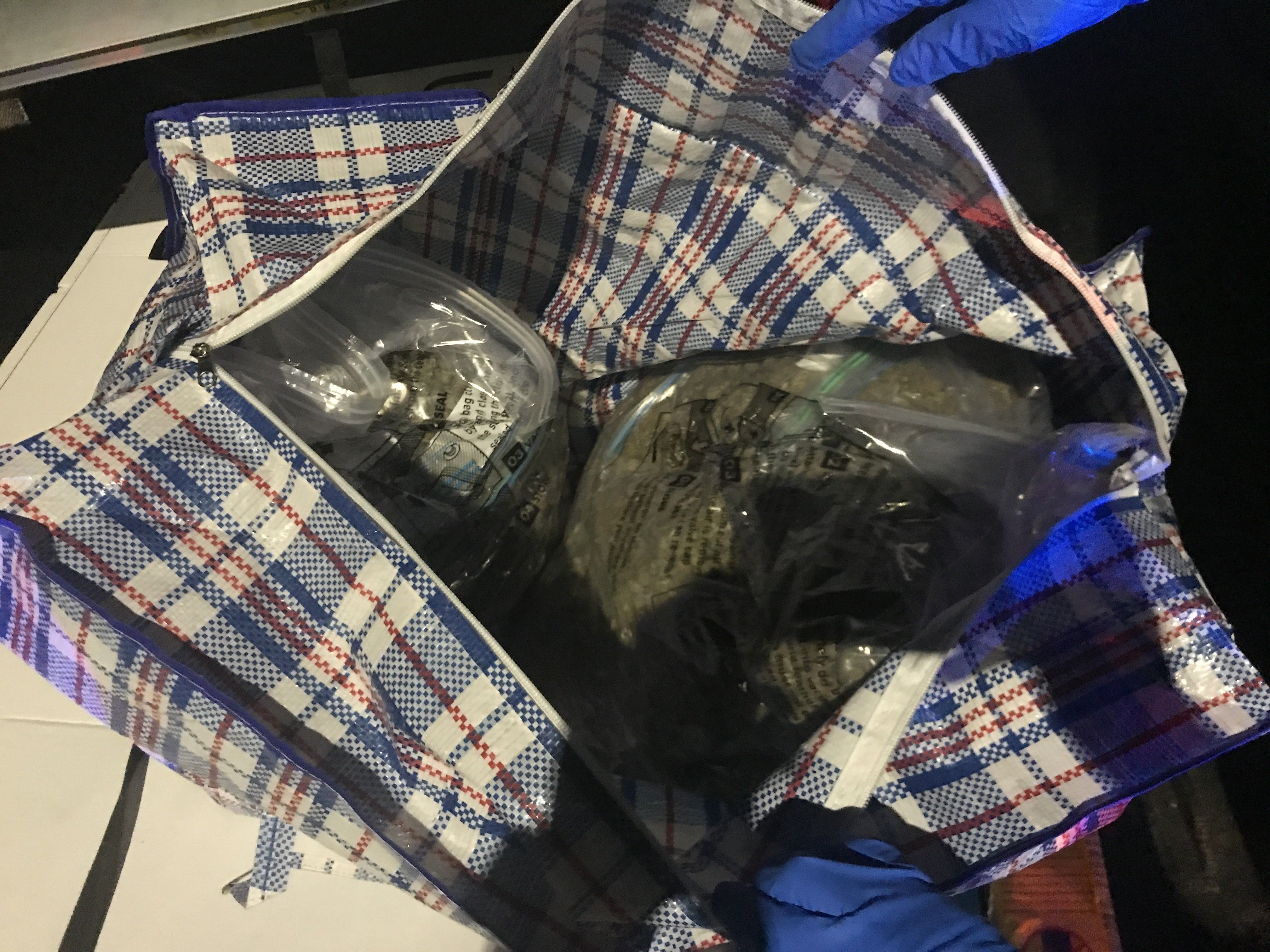 ACT警方执行搜查令，缴获21公斤大麻及上万现金
