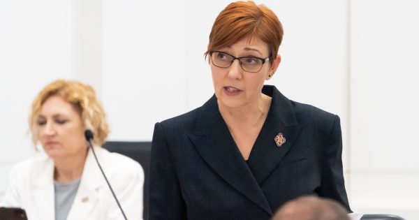 堪培拉每周新增病例数保持稳定，公共卫生紧急事件状态进入最后一周