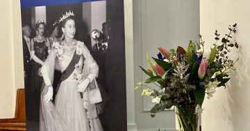 “服务的一生”：堪培拉纪念英国女王伊丽莎白二世