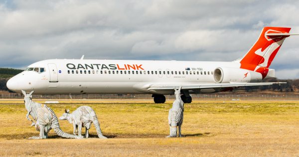 堪培拉的航班取消再次影响空中出行， Rex退出城际航线后机票价飙升