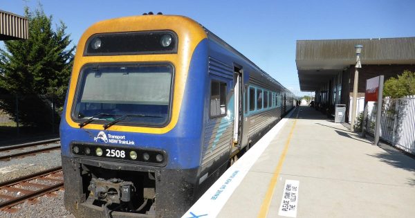 堪培拉至悉尼的火车缩短至三小时？首席部长称“所需资金不到10亿澳元”