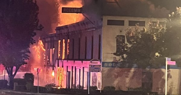 新州亚斯酒店火灾废墟被要求拆除