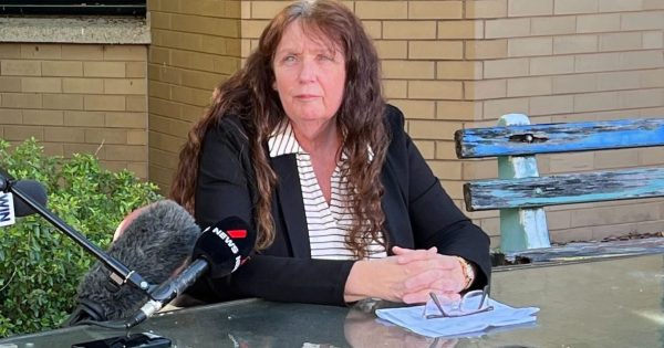 “这是糟糕的噩梦”：澳国立校园刺伤事件受害者母亲发声