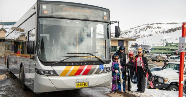 新州滑雪场巴士扩大运营范围，新短信提醒系统上线，让滑雪季出行更加便捷