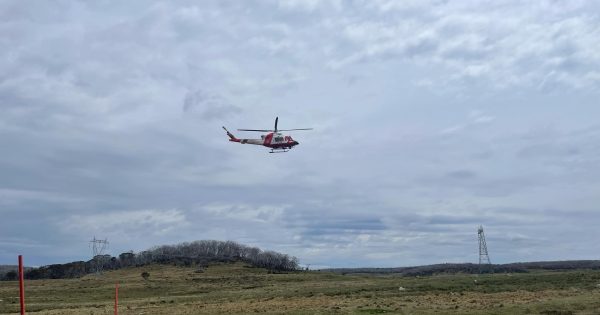 警方正在新州雪山地区搜寻一名失踪女性