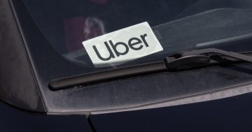 一名Uber司机遭持刀抢劫，警方正在调查