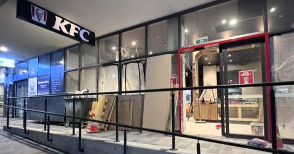 开发规划受阻多年，首都领地这家肯德基终于要开放了