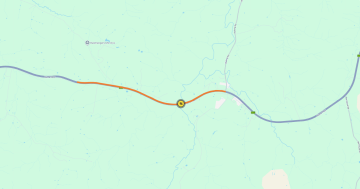 车辆滑落路堤致男子身亡，休姆高速部分路段关闭